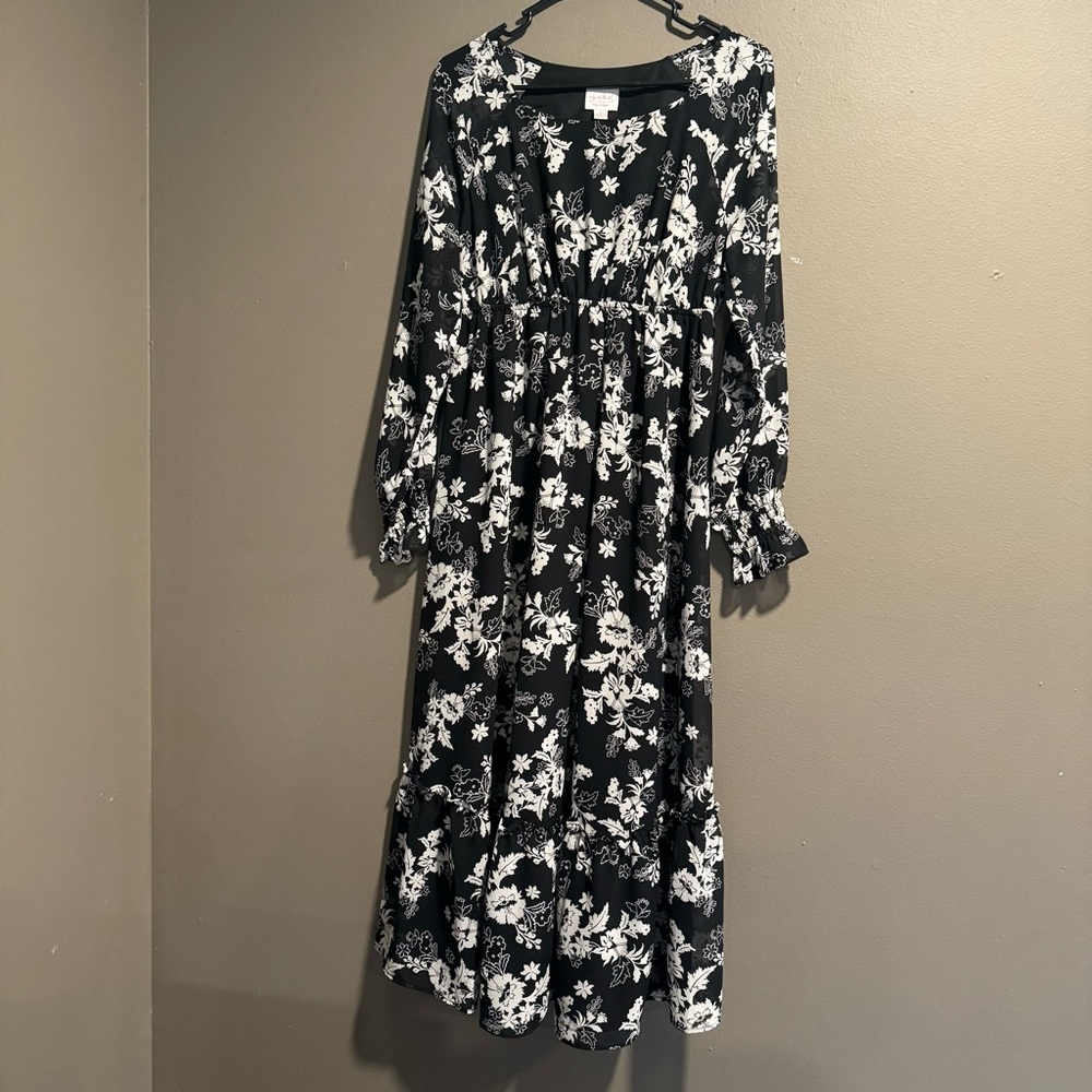 Isabel Maternity Long Sleeves Tiered Floral Dress Size Small